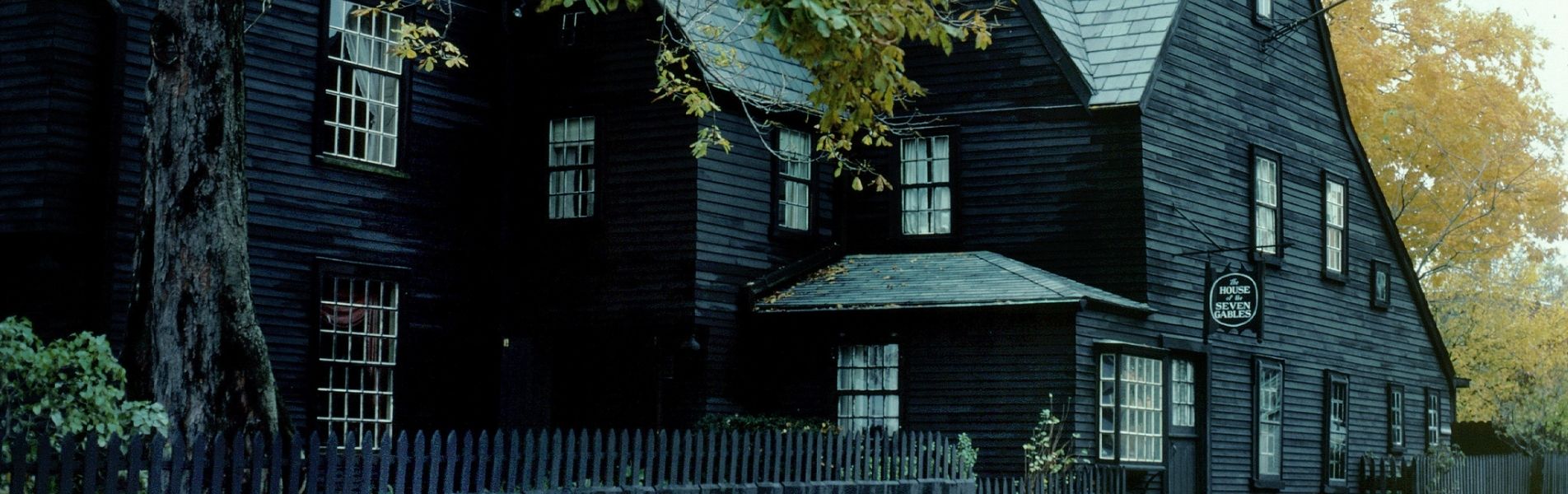 things to do in salem, haunted happenings, destination salem