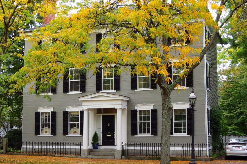 things to do in salem, moving to salem ma and salem's historic districts